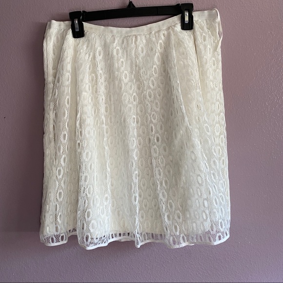 Anthropologie Maeve Eyelet Lace Skirt with pockets - Picture 11 of 12